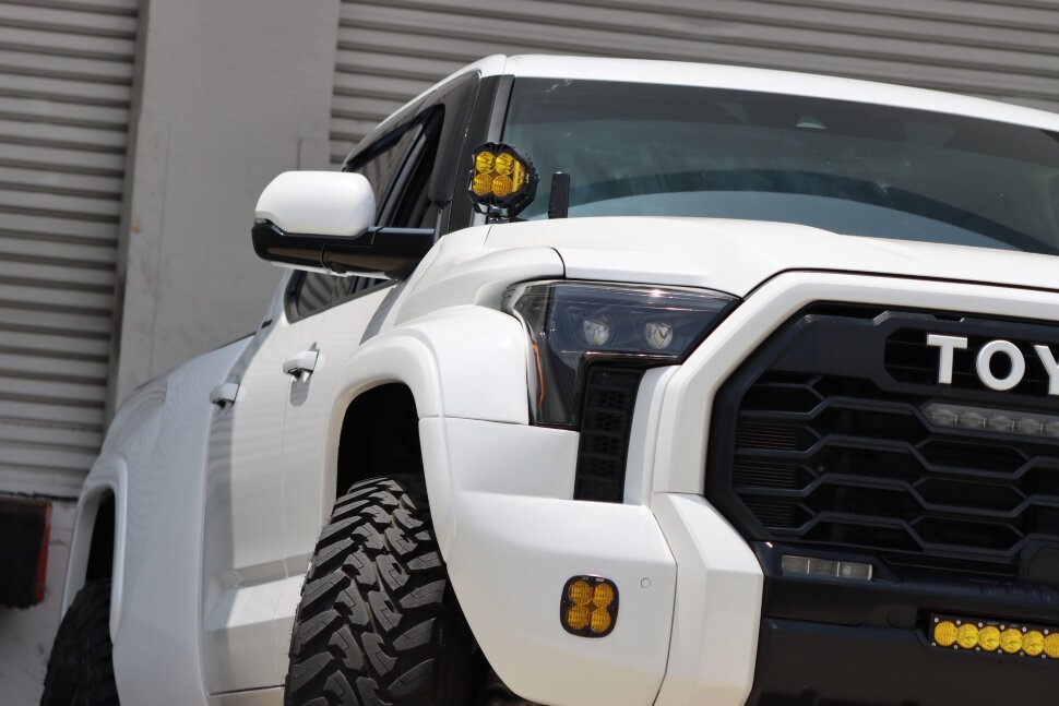 Комплект передних Led фар Toyota Tundra/Sequoia 22-25 LUXX-Series AlphaRex 880873