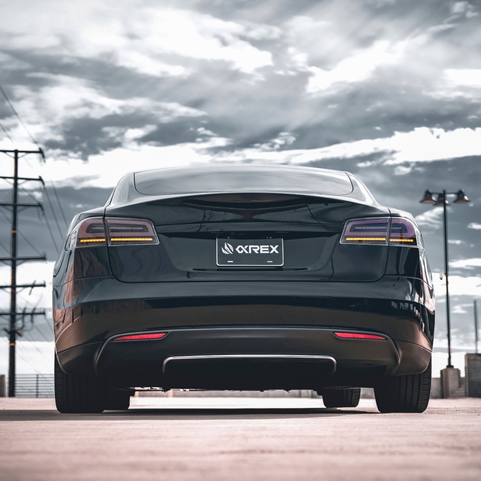 Светодиодные задние фонари Tesla Model S 12-21 LUXX-Series AlphaRex 601120