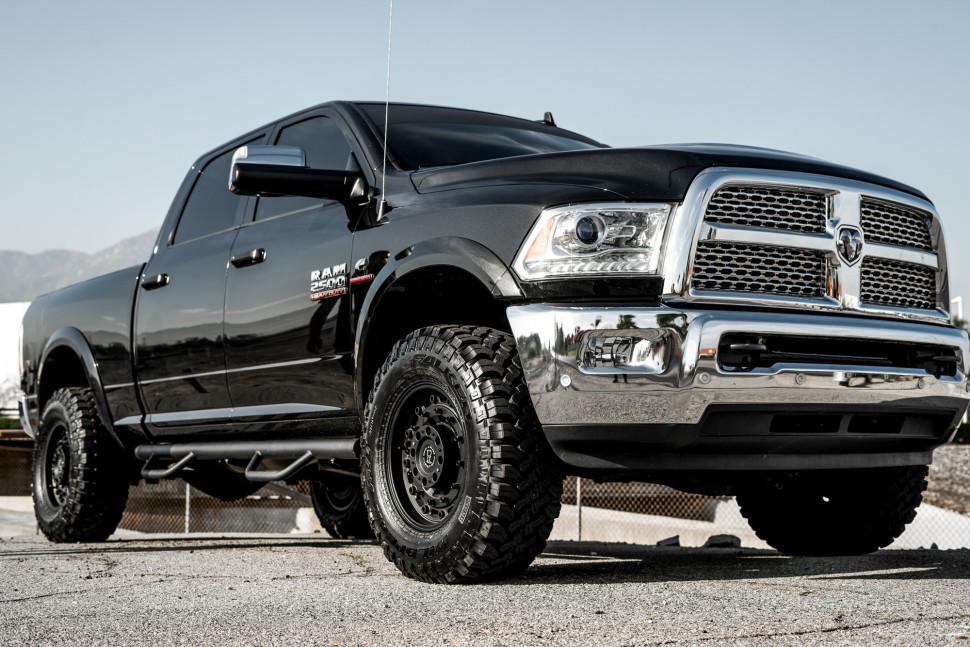 Колесный диск Black Rhino Arsenal Sand On Black 18x9.5 ET+12 1895ARS120067D06