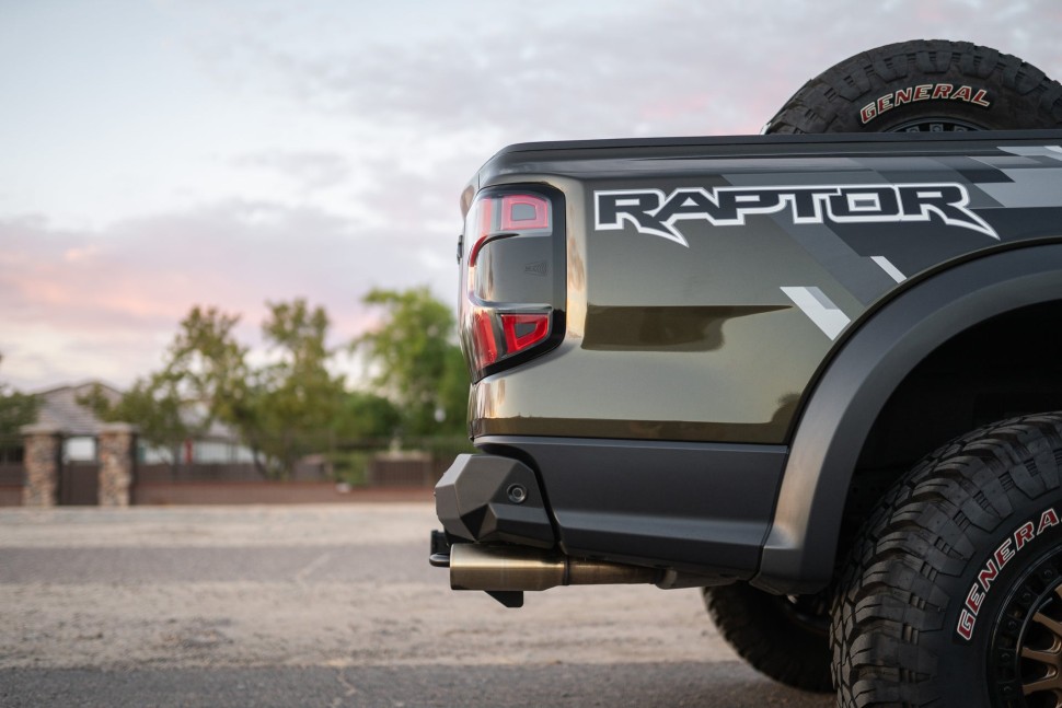 Задний бампер Ford Ranger Raptor 24-25 Addictive Desert Designs R720191280103