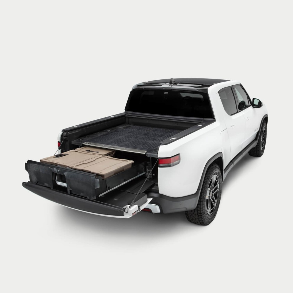 Ящики в кузов пикапа Rivian R1T 22-26 4'6" Decked YV1