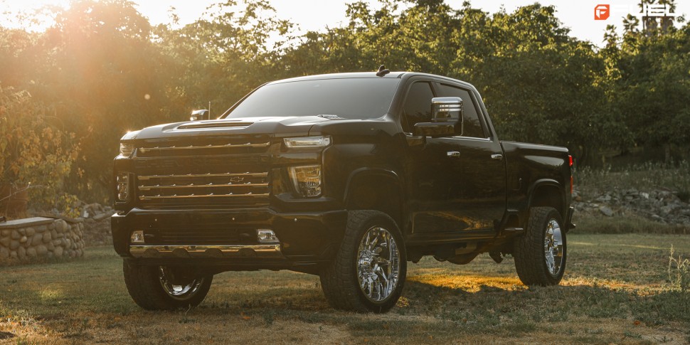Колесный диск Fuel Off Road Saber Chrome 20x9 ET+1 D74320908250
