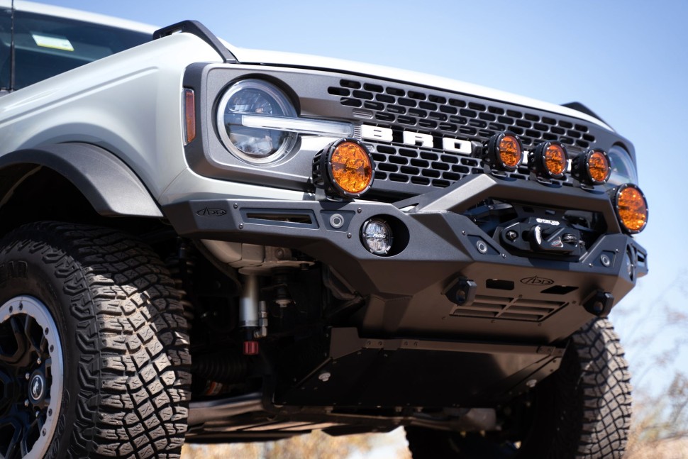 Передний бампер Ford Bronco 21-25 Addictive Desert Designs F230311070102