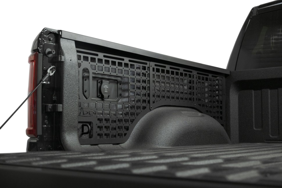 Molle панель пассажирская сторона Dodge Ram 1500 19-25 5'7" Addictive Desert Designs AC6201901NA-P