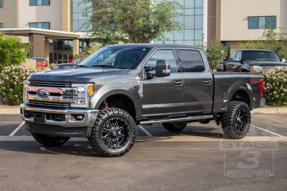 Комплекты выравнивания подвески Ford F-250/F-350/F-450 11-19 Lift 2.5" ReadyLift 46-2725