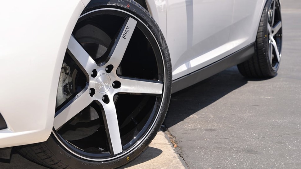 Niche Road Wheels M1242085F8+34 Milan Wheel Gloss Black Brushed 20x8.5 +34