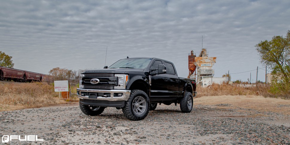 Колесный диск Fuel Off Road Rogue Platinum Brushed Gun Metal Tinted Clear 20x10 ET-18 D71020001847