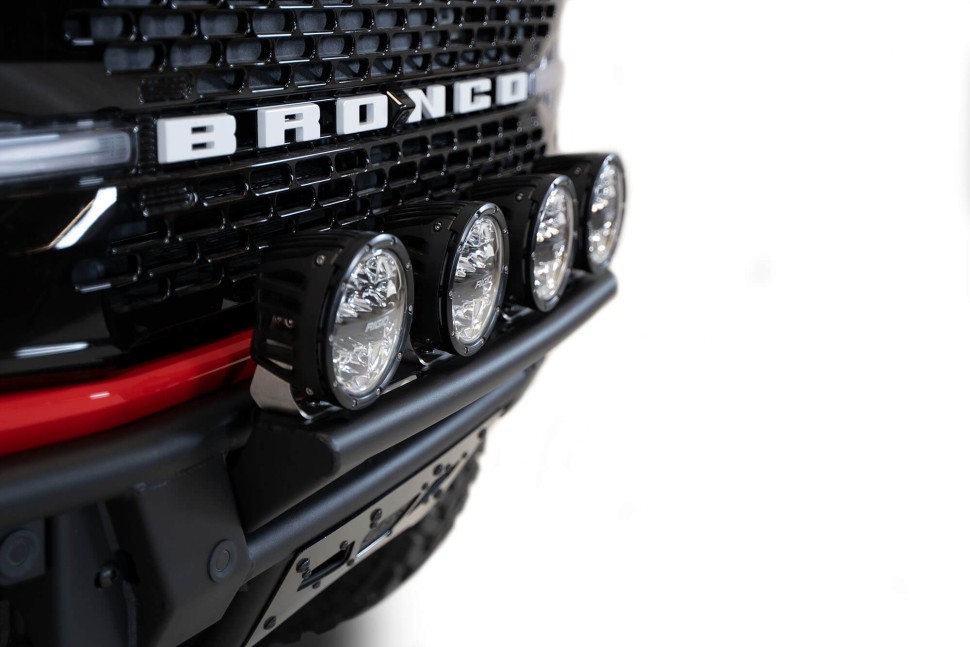 Передний бампер Ford Bronco 21-25 Addictive Desert Designs F238100010103