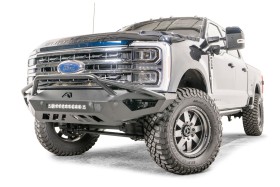 Передний бампер с центральной дугой Ford F-250/F-350 23-26 Vengeance Fab Fours FS23-V5952-1