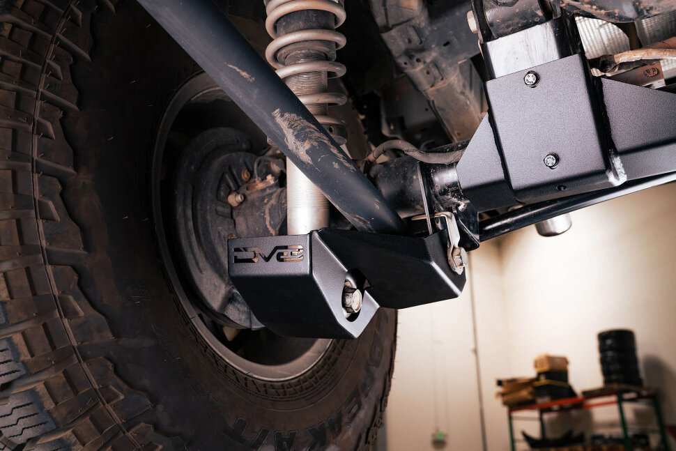 Захист задніх амортизаторів Ford Bronco 21-25 DV8 Offroad SPBR-04