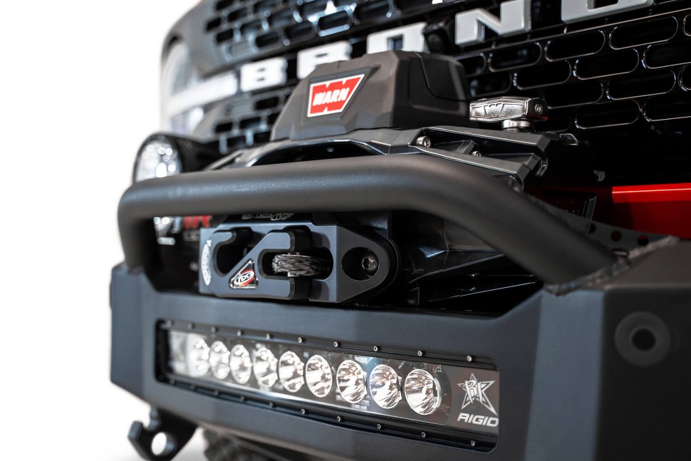 Передний бампер под лебёдку Ford Bronco 21-25 Addictive Desert Designs F230181060103