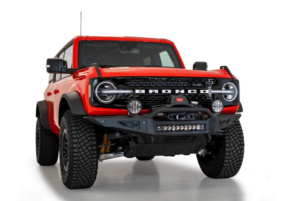 Передний бампер под лебёдку Ford Bronco 21-25 Addictive Desert Designs F230181060103