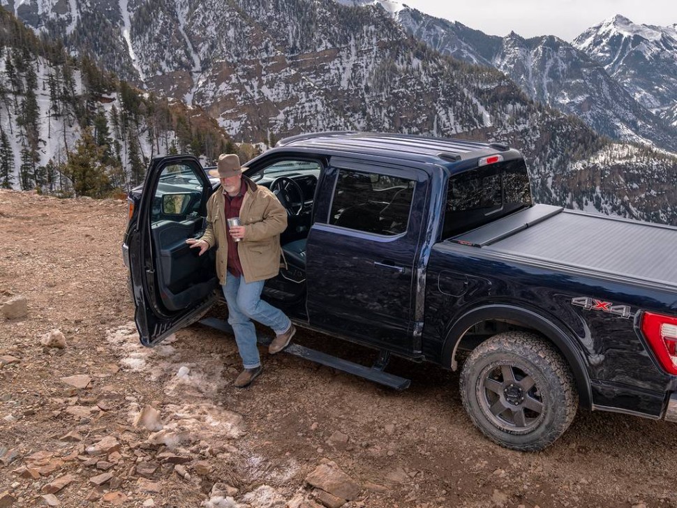 Электрические подножки Ford Expedition 18-19 PowerStep AMP Research 76333-01A