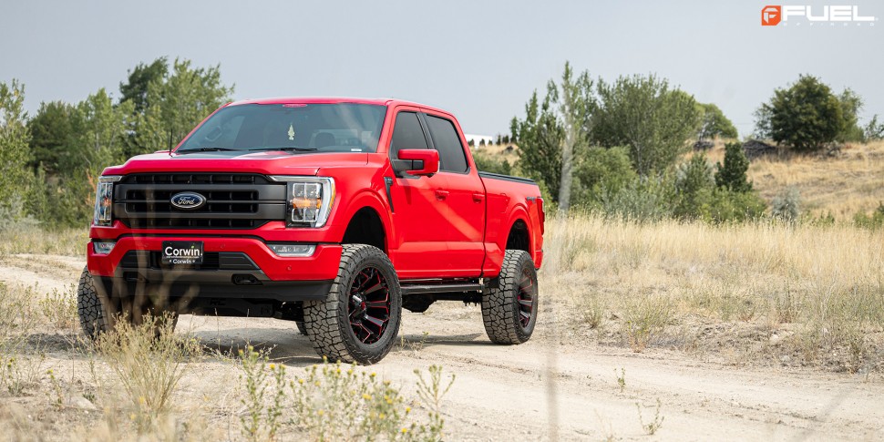 Колесный диск Fuel Off Road Assault Matte Black Milled With Red Tint 20x9 ET+1 D78720901850