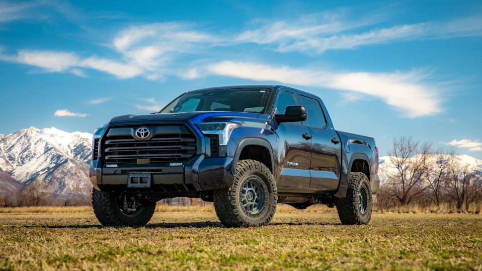 Лифт комплект подвески SST Toyota Tundra 22-26 Lift 3" ReadyLift 69-52310