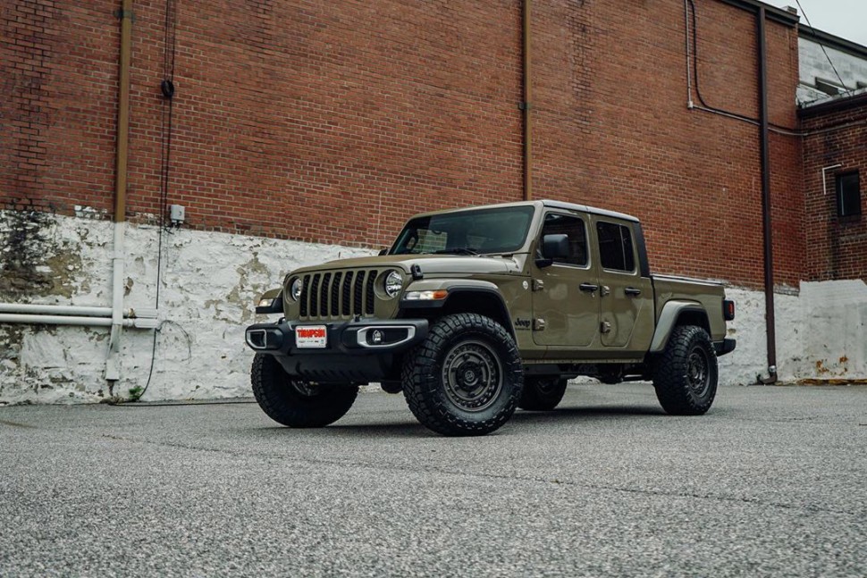 Black Rhino 2012ARY-48170G25 Armory Wheel Gunblack 20x12 -44