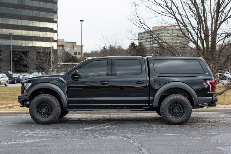 Колесный диск Black Rhino Arsenal Sand On Black 19x8 ET+30 1980ARS305114D76