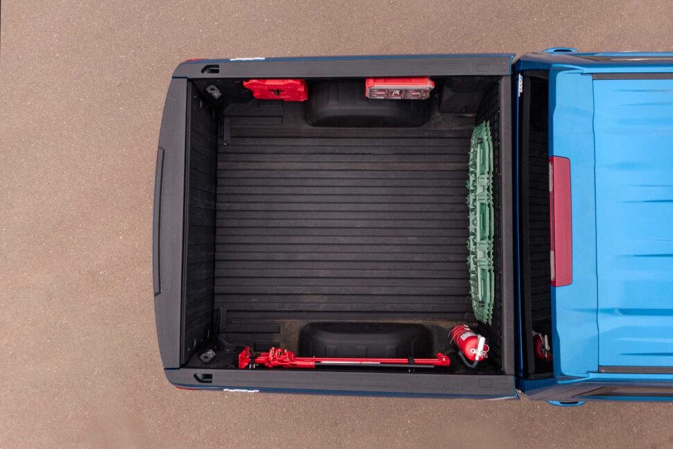 Addictive Desert Designs AC1402101NA Cab Side Bed Molle Panel Chevrolet Silverado/GMC Sierra 1500 19-24