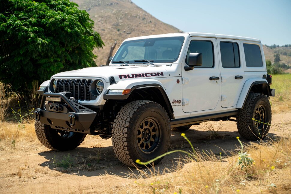 Передний бампер под лебёдку Jeep Wrangler JK/JL/Gladiator JT 07-25 FS-15 DV8 Offroad FBJL-05