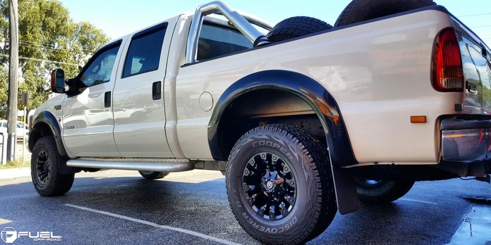 Fuel Off Road D56018909857 Vapor Wheel Matte Black 18x9 +20