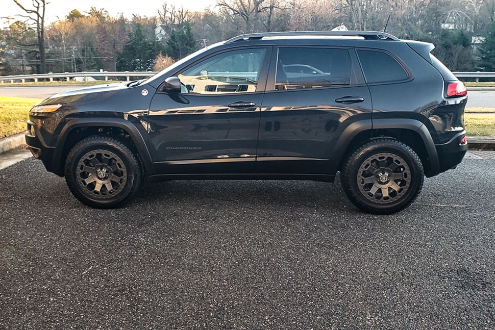 Black Rhino 1890WAR-26140M12 Warlord Wheel Matte Black W/Machine Dark Tint Lip 18x9 -12
