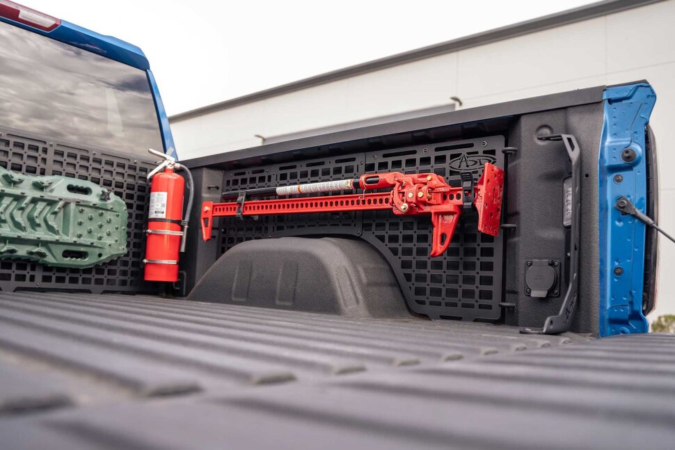 Addictive Desert Designs AC1403301NA Passenge Side Bed Molle Panel Chevrolet Silverado/GMC Sierra 1500 19-24 5'8"