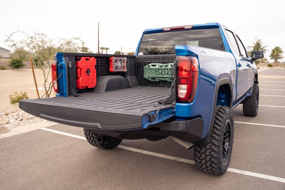 Addictive Desert Designs AC1403301NA Passenge Side Bed Molle Panel Chevrolet Silverado/GMC Sierra 1500 19-24 5'8"