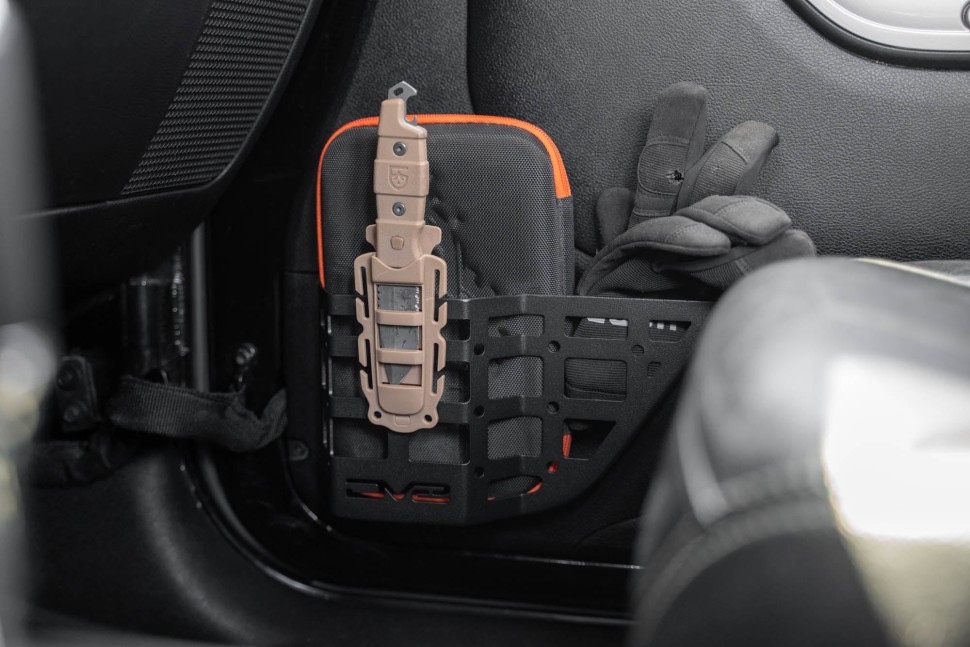 Панели Molle для кармана передней двери Jeep Wrangler JK 11-18 DV8 Offroad MPJK-05