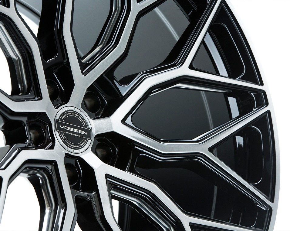 Колесный диск Vossen HF2 Brushed Gloss Black 20x9 ET +32 HF2-0N02