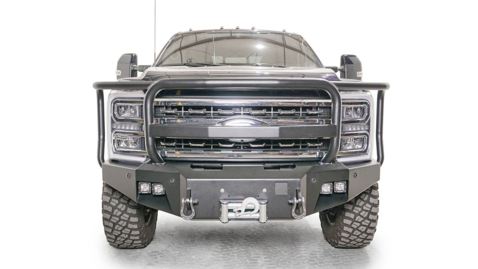 Передний бампер с защитной дугой Ford F-250/F-350 23-26 Premium Fab Fours FS23-A5950-1
