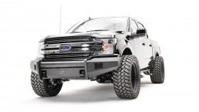 Передний бампер с защитной дугой Black Steel Elite Ford F-150 18-20 Fab Fours FF18-R4560-1