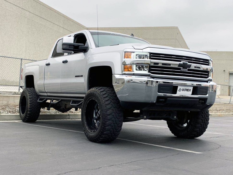 Комплект передних Led фар Chevrolet Silverado 2500/3500 15-19 LUXX-Series AlphaRex 880099