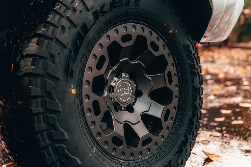 Black Rhino 1880WAR355110G72 Warlord Wheel Matte Gunmetal 18x8 +35