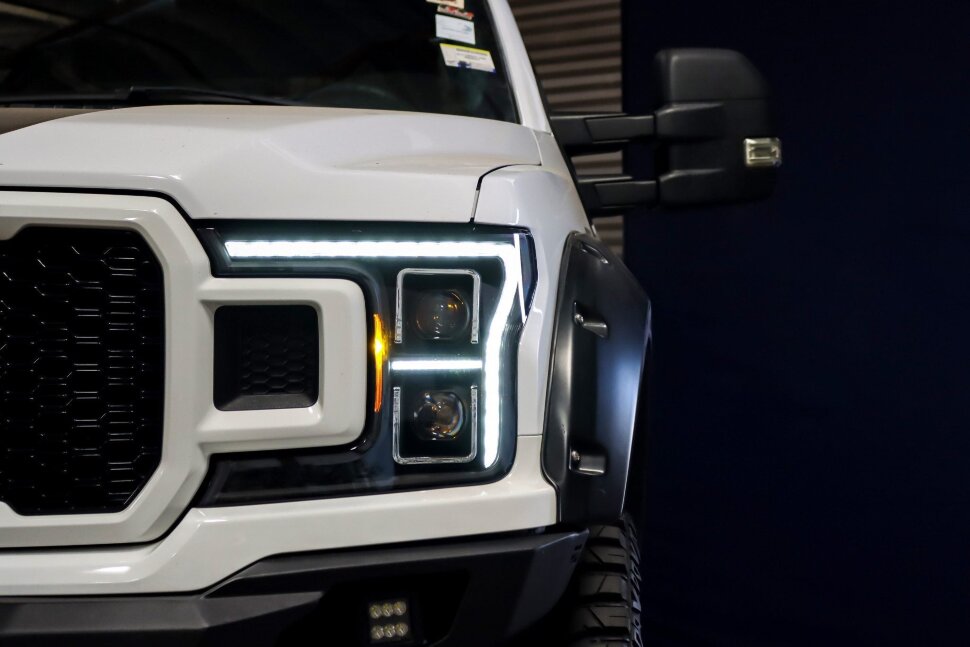 Комплект передних Led фар Ford F-150 18-20 LUXX-Series AlphaRex 880251