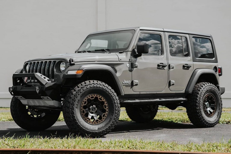 Black Rhino 1890WAR-25127G71 Warlord Wheel Matte Gunmetal 18x9 -12