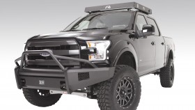 Передний бампер с центральной дугой Black Steel Elite Ford F-150 18-20 Fab Fours FF18-R4562-1