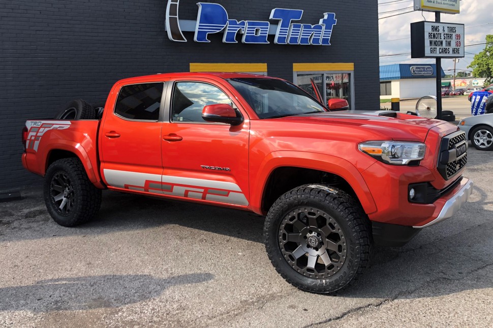 Black Rhino 1780WAR355120M76 Warlord Wheel Matte Black W/Machine Dark Tint Lip 17x8 +35