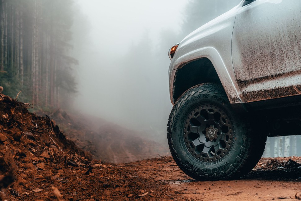 Black Rhino 1780WAR355120M76 Warlord Wheel Matte Black W/Machine Dark Tint Lip 17x8 +35