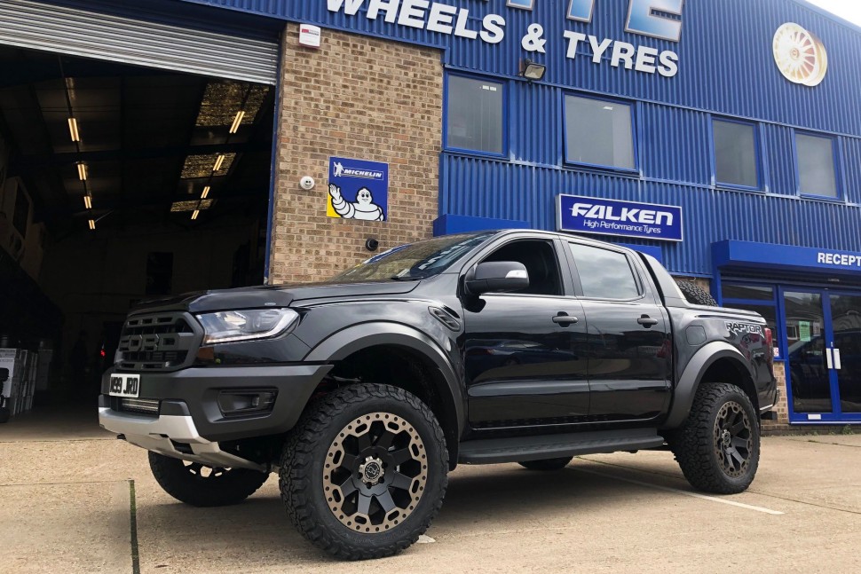 Black Rhino 1780WAR355120M76 Warlord Wheel Matte Black W/Machine Dark Tint Lip 17x8 +35