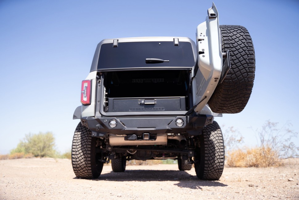 Задний бампер Ford Bronco 21-25 Addictive Desert Designs R230210030103