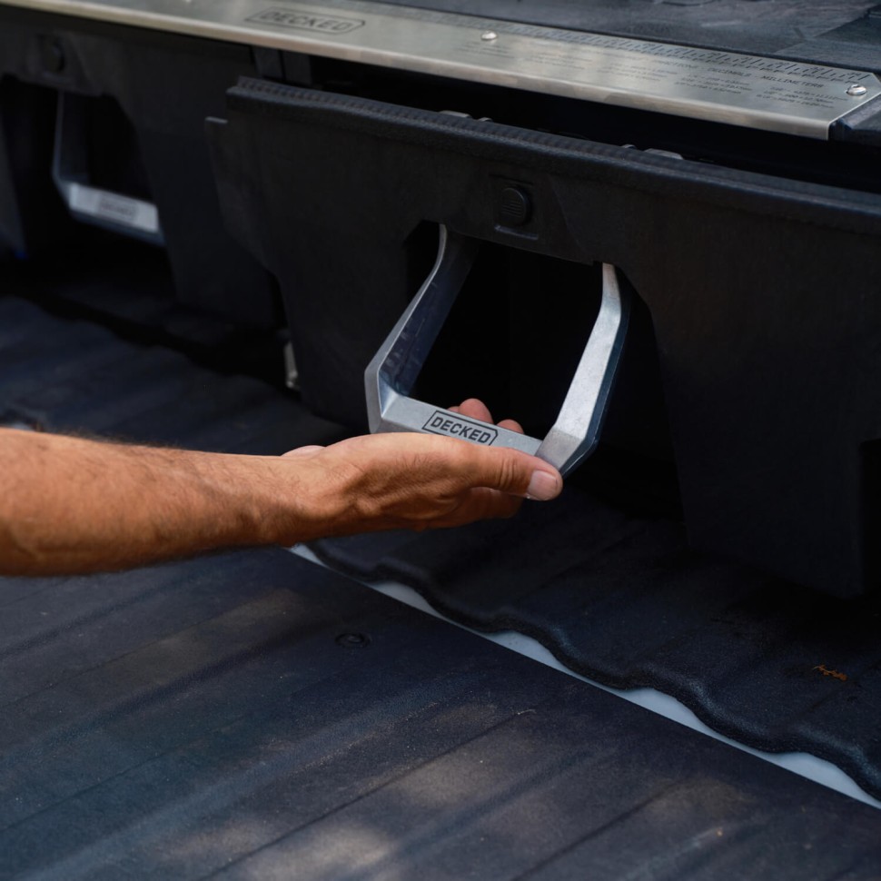 Ящики в кузов пикапа Chevrolet Silverado/GMC Sierra 24-26 5'11" Decked XG11