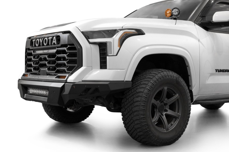 Передний бампер Toyota Tundra 22-25 Addictive Desert Designs F760305080103