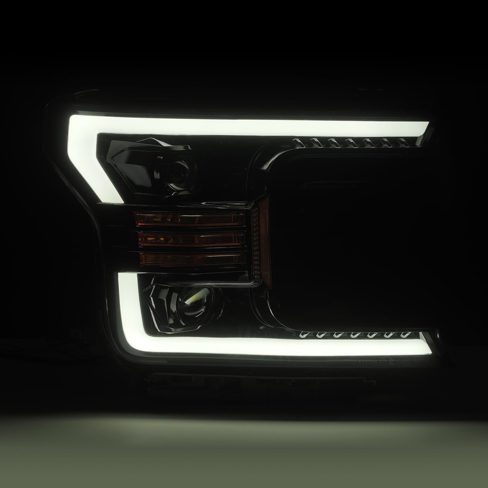 Комплект передних Led фар Ford F-150 18-20 LUXX-Series AlphaRex 880174