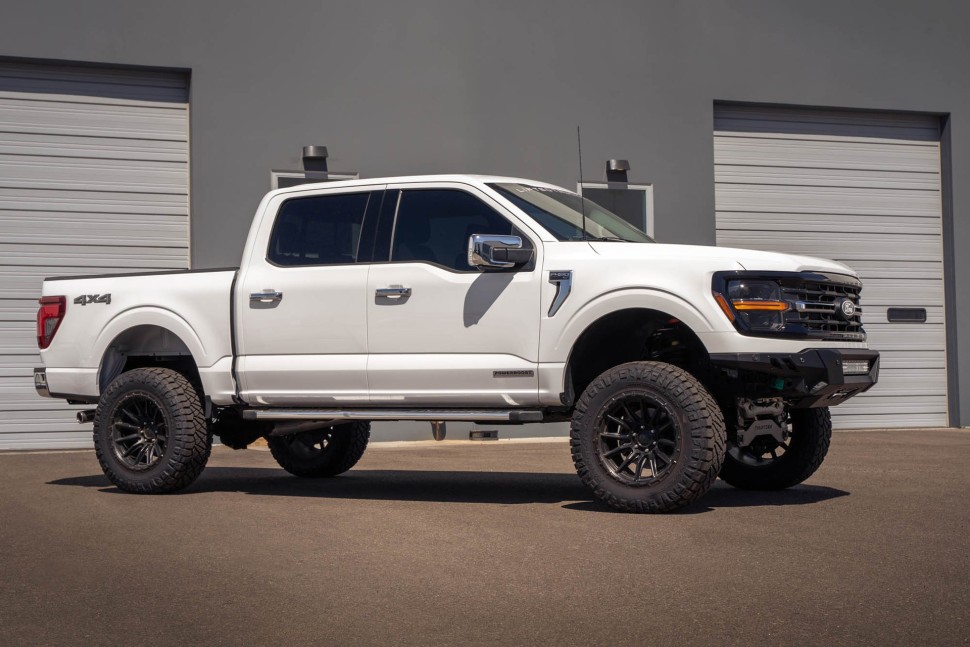 Передний бампер Ford F-150 24-25 Addictive Desert Designs F1900305080103