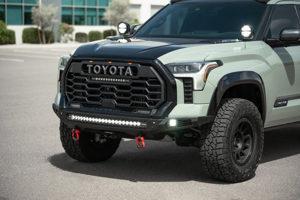 Передний бампер под лебёдку Toyota Tundra 22-25 Addictive Desert Designs F761191760103