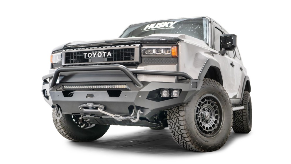 Передний бампер с центральной дугой Toyota Land Cruiser 250 24-26 Matrix Fab Fours TL24-X6752-1