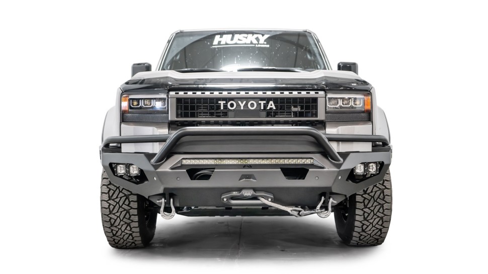 Передний бампер с центральной дугой Toyota Land Cruiser 250 24-26 Matrix Fab Fours TL24-X6752-1