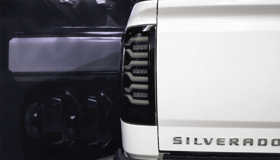 Світлодіодні задні ліхтарі Chevrolet Silverado/GMC Sierra 1500/2500/3500 14-19 LUXX-Series AlphaRex 620030