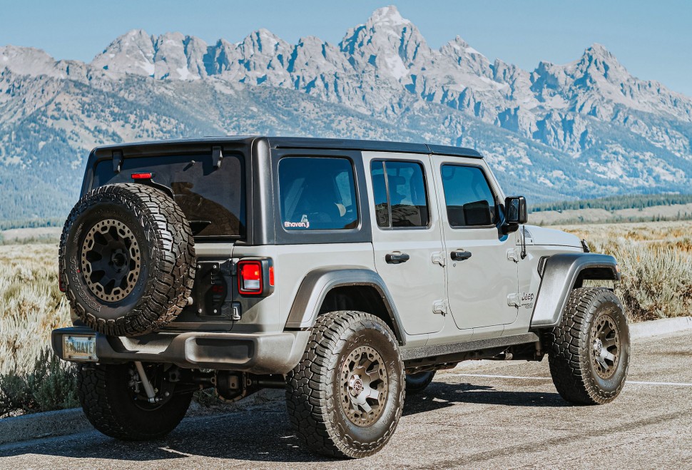 Black Rhino 1890WAR126135M87 Warlord Wheel Matte Black W/Machine Dark Tint Lip 18x9 +12