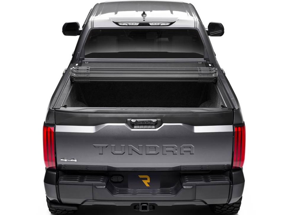 Ролета багажника сворачиваемая с T-Slot Рельсами Chevrolet Silverado/GMC Sierra 1500 19-25 6'6" Revolver X4ts BAK 80131RK